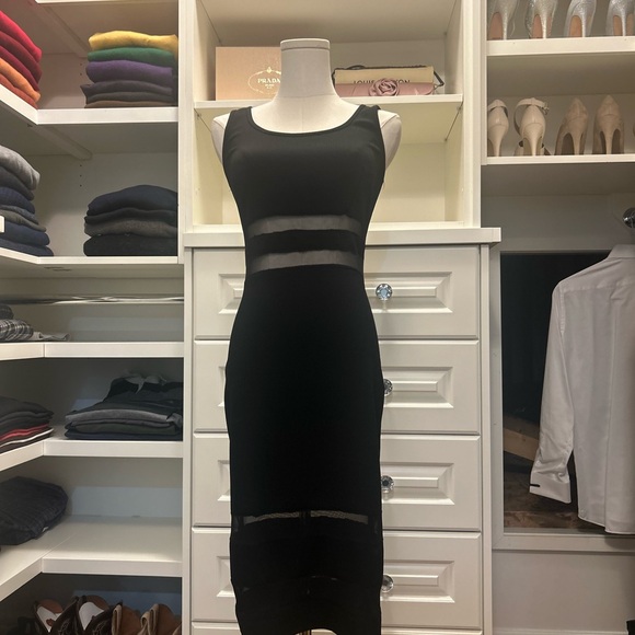 Black knee length cocktail dress size small - Picture 3 of 5